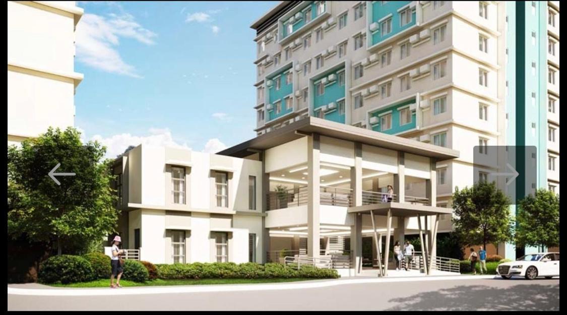 One Spatial Two Bedroom Condominium Unit With Pool And Gym Free Netflix And Wifi イロイロ エクステリア 写真